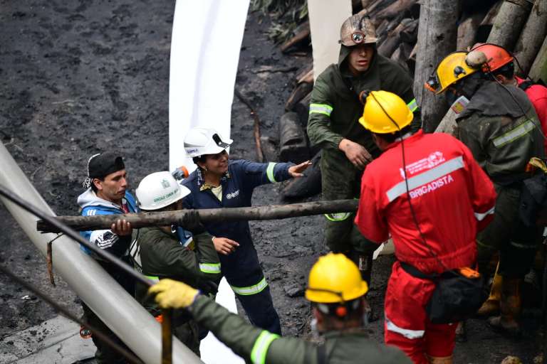 En la zona hay más de 115 rescatistas.