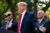 Trump presume de ser abstemio y asegura que sería "un desastre" si bebiera