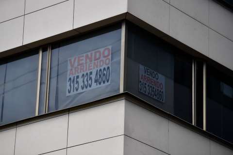 Mercado de vivienda se enfría: ventas caen 9,9 % y construcción retrocede