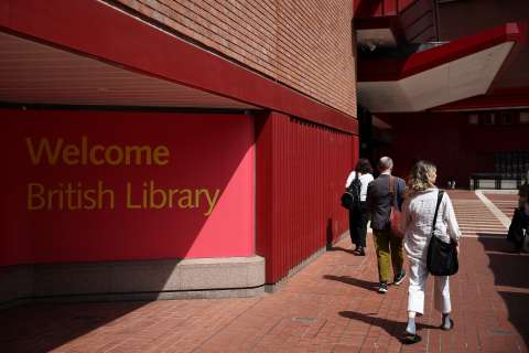 La colombiana Vanessa Londoño ganó el premio de literatura organizado por la British Library y el Hay Festival