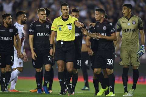¿Fue o no fue penal? La polémica con el VAR en la Copa Libertadores