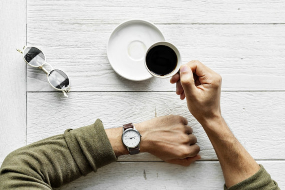 El reloj biológico influye en el número de calorías que quemamos / Pixabay.
