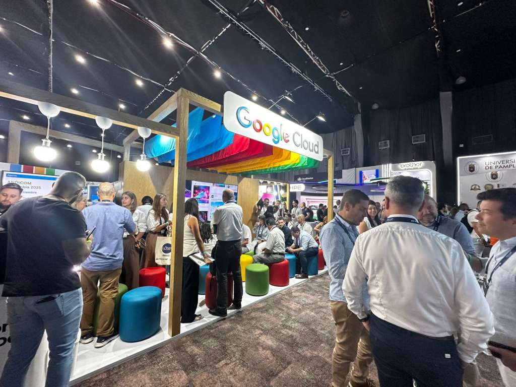 El stand de Google Cloud en Andicom 2025.