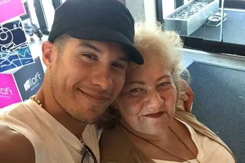 Alcira Pérez, madre de Chyno Miranda, desmiente versión de exesposa del cantante