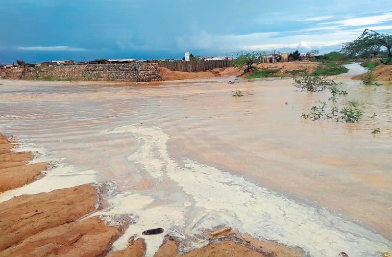 En La Guajira también sufren los efectos del paso del huracán Iota