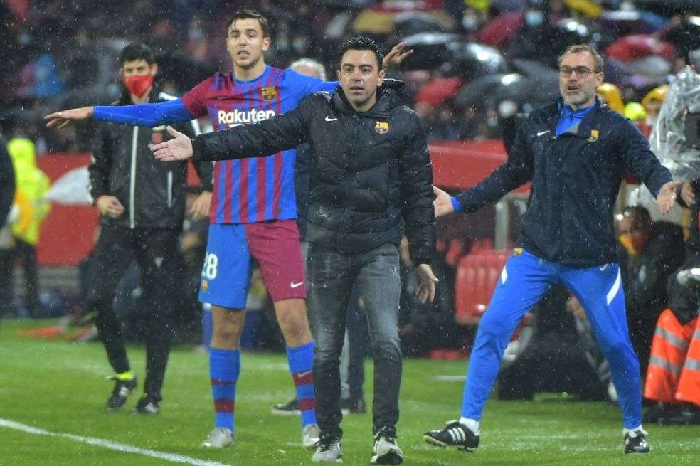 Xavi Hernández todavía sigue en la busqueda del perfeccionamiento de su idea de juego.