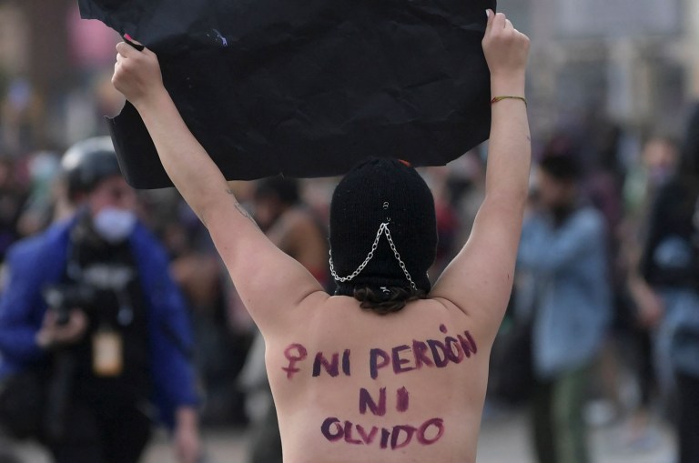 Los carteles también fueron protagonistas en la marcha del 8M