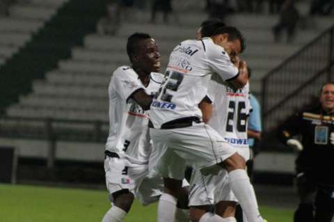 Once Caldas derrotó al Cúcuta 2-0