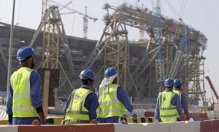 Más de 6.500 trabajadores inmigrantes murieron en Qatar desde que fue elegida sede para el Mundial 2022.