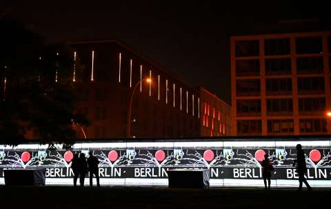 Berlín: los vestigios del capitalismo y el socialismo
