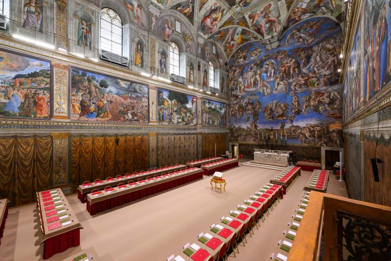 Historia, arte y fe se entrelazan en la Capilla Sixtina, lista para el cónclave