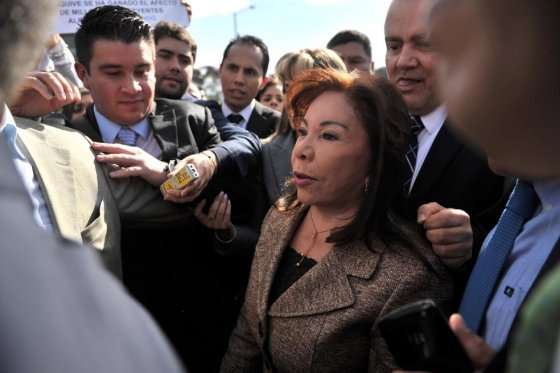 María Luisa Piraquive entrando al búnker de la Fiscalía. / Andrés Torres - El Espectador
