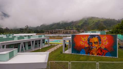 Aulas, alimentación y educación superior: una apuesta de paz del Gobierno en Catatumbo