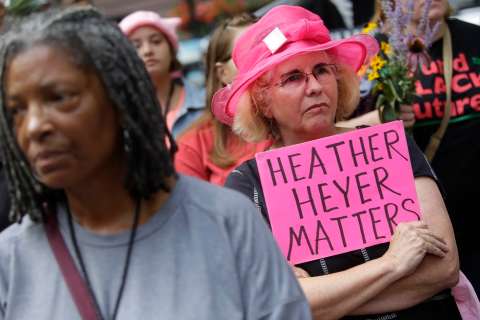 Un jurado fijó una multa millonaria por la violencia neonazi en Charlottesville