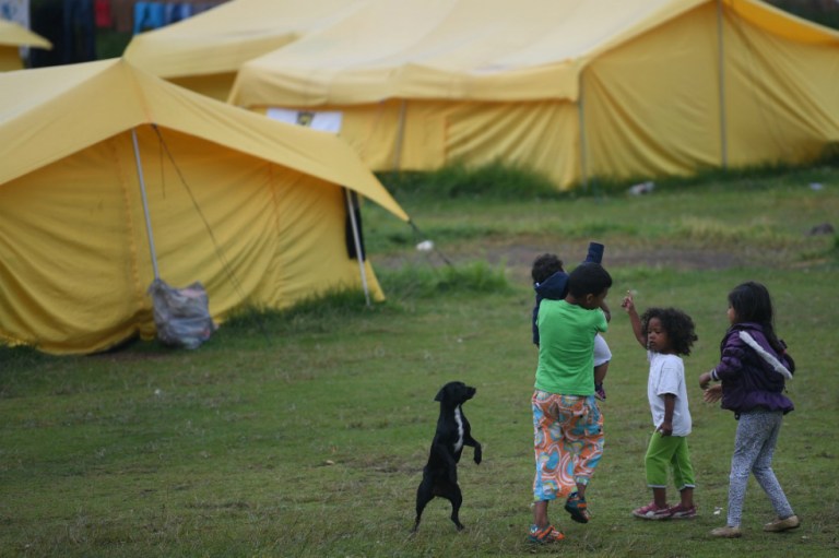 El limbo de los niños sin patria en Bogotá