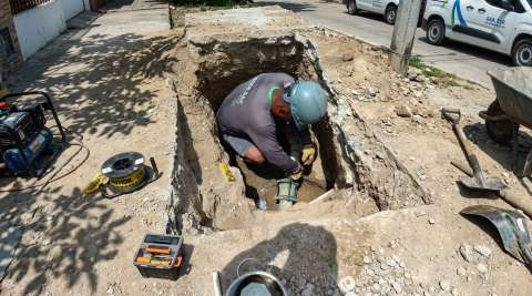 El debate que abrió la contaminación del agua que llega a cientos de hogares en Santa Marta