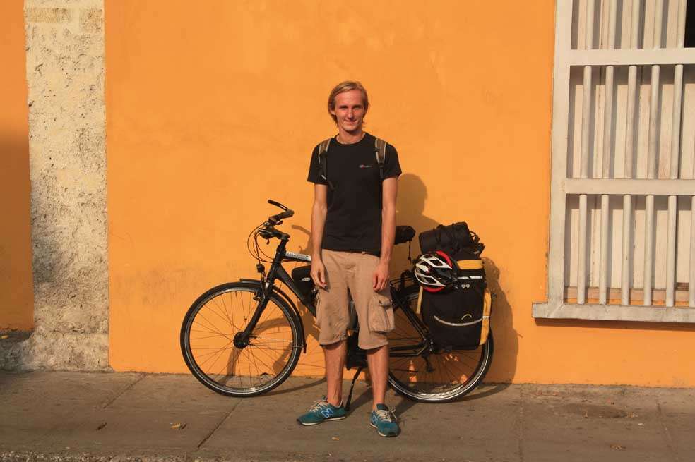 Vladimir Kumov regresará a Bogotá con el proyecto Bicycle Film Festival.