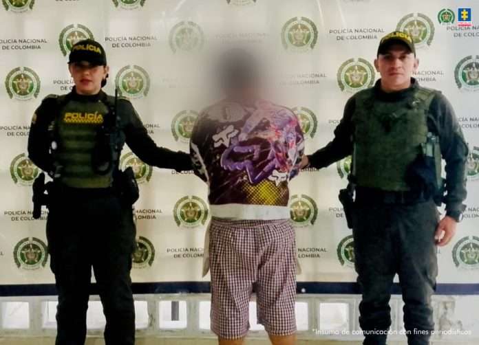 El hombre de 34 años habría intentado abusar de su abuela de 80.
