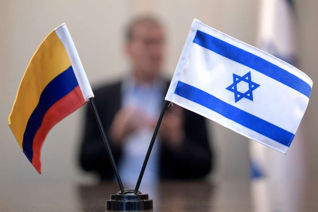 Algunos hechos históricos sugieren una interconexión entre Colombia e Israel que ayudan a entender por qué el genocidio en Gaza ha despertado un intenso debate en nuestro país.
