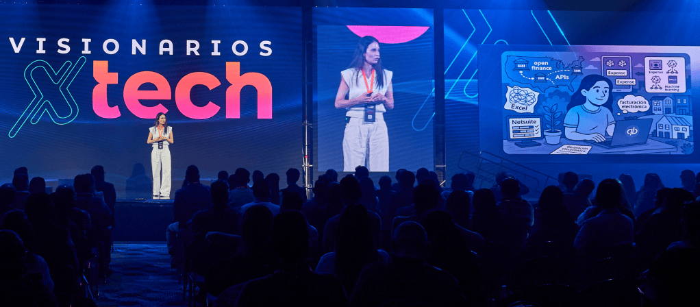 Valentina Valencia, speaker que cerró Visionarios Xtech, el cual reunió más de 800 empresarios.