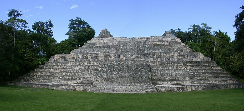Estructura Caracol, en Belice.