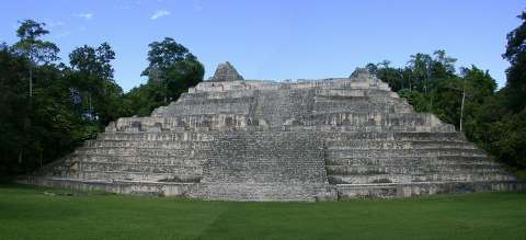 La tumba maya que asombra a científicos: “Son cosas que nunca habíamos visto”