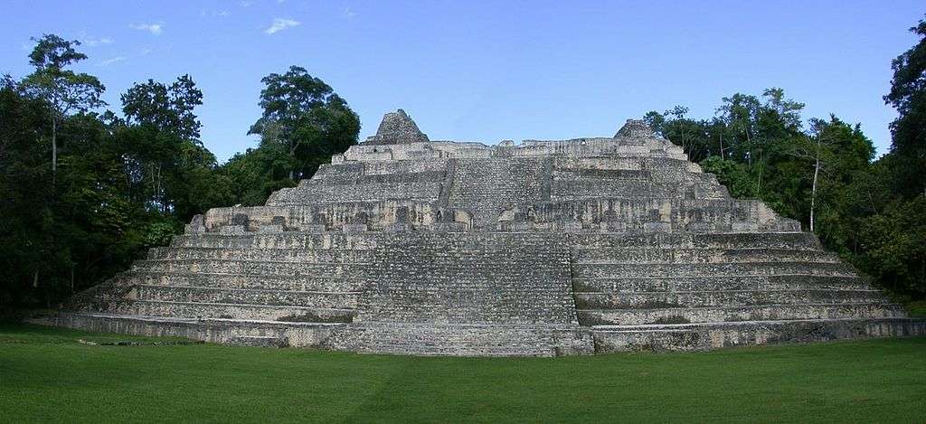 Estructura Caracol, en Belice.