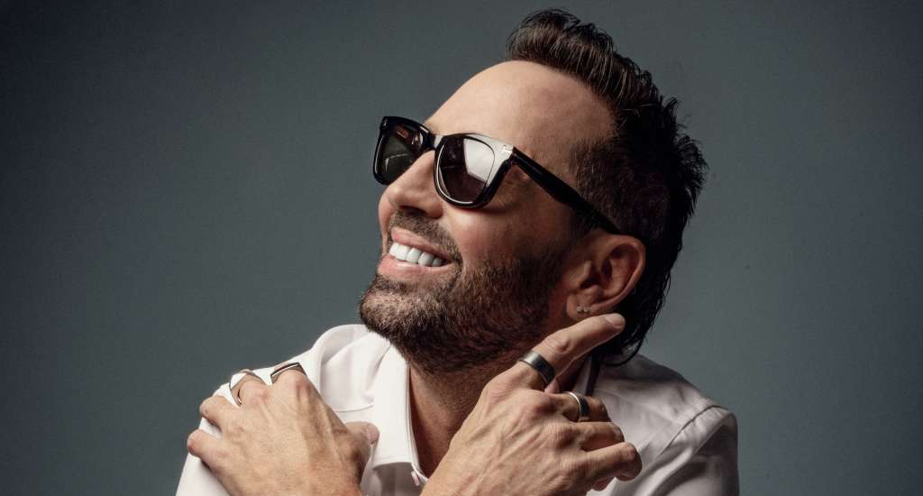 Lucas Arnau, cantante colombiano.