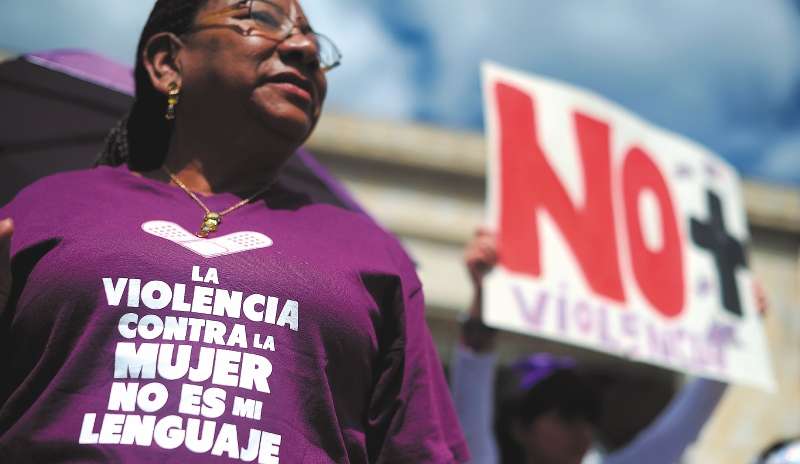 De acuerdo con la Fiscalía, durante 2021 se han presentado 126 denuncias por feminicidio.