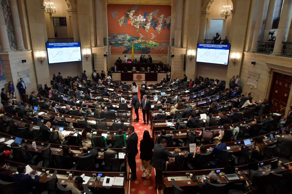 Debate en la plenaria de la Cámara de Representantes para definir el monto del Presupuesto General de la Nación (PGN) para 2025.