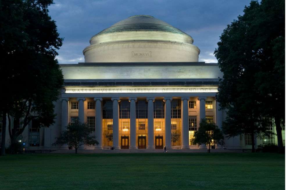 Este es el edificio en donde, de manera provisional, funcionará el nuevo centro de estudios. / MIT