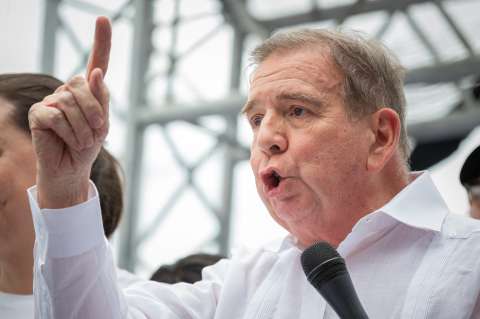 La Fiscalía de Venezuela ordena arrestar a Edmundo González Urrutia