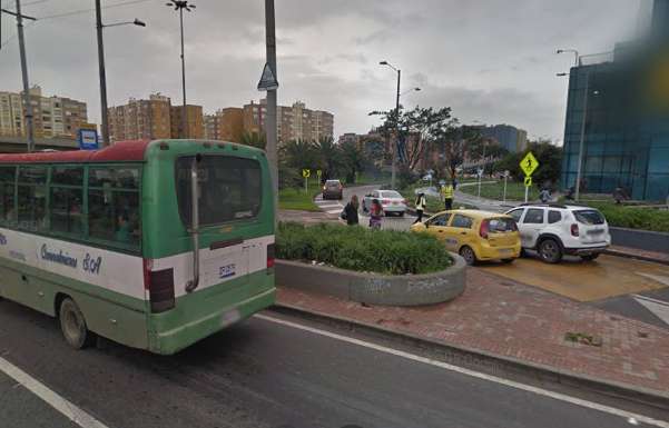 El carril estará cerrado las 24 horas del día hasta las 5:00 de la mañana del lunes 25 de enero.
