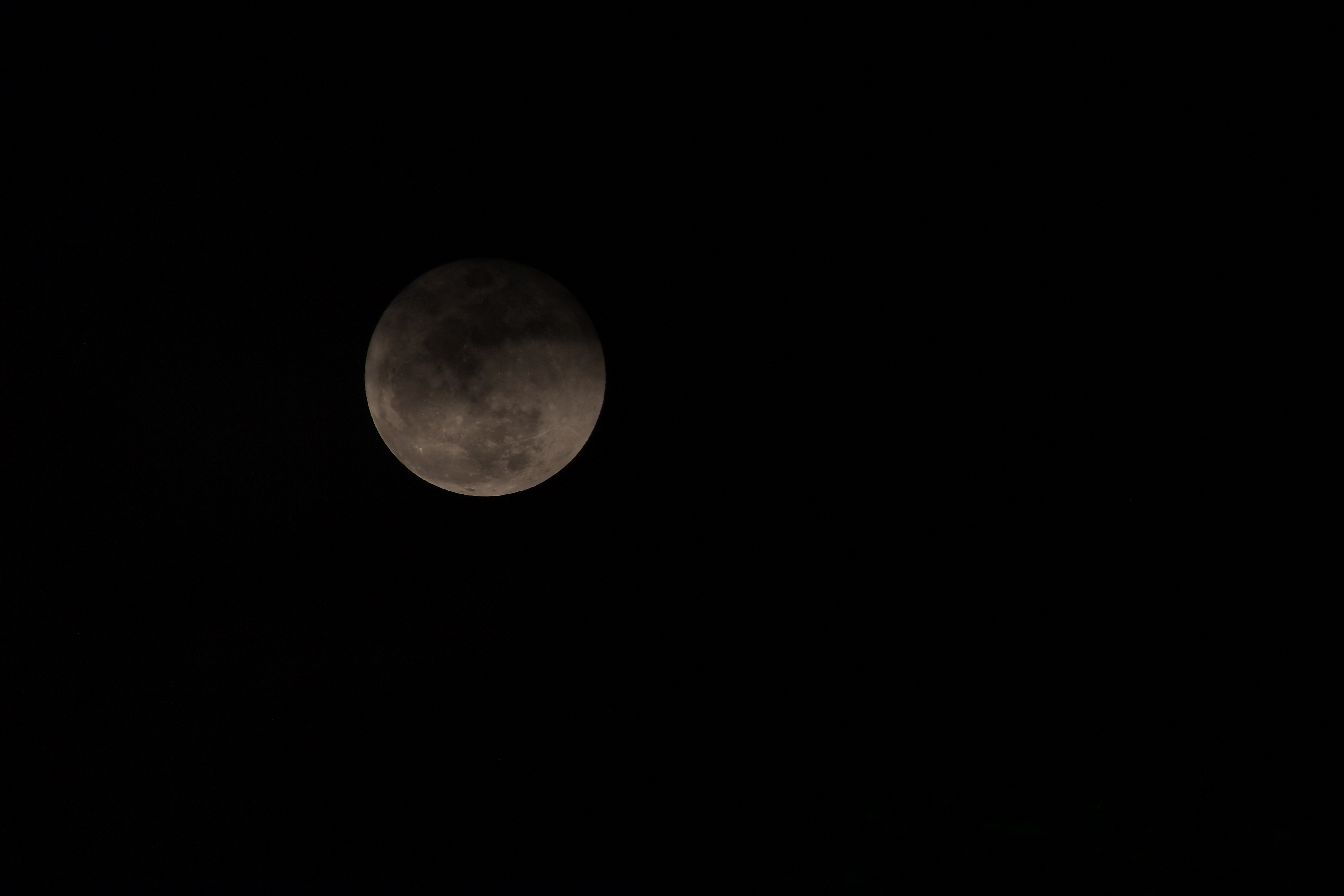 Imagen de la luna llena.