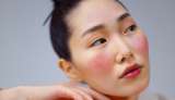 Conoce las desventajas de usar maquillaje todos los días según Violette