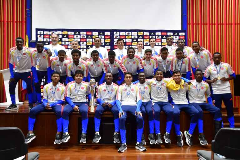 En imágenes: así fue el recibimiento de la selección Sub-17 de Colombia en Bogotá