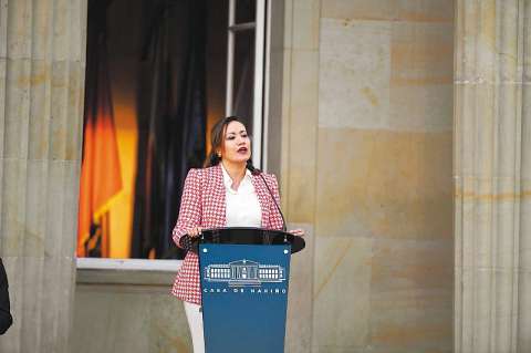 Polémica por reunión de ministra de Salud con congresistas del Partido Liberal