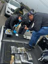 Ejército interceptó un vehículo cargado con 8 kilos de cocaína en Bogotá