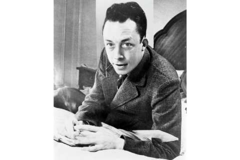 Historia de la literatura: “El extranjero”