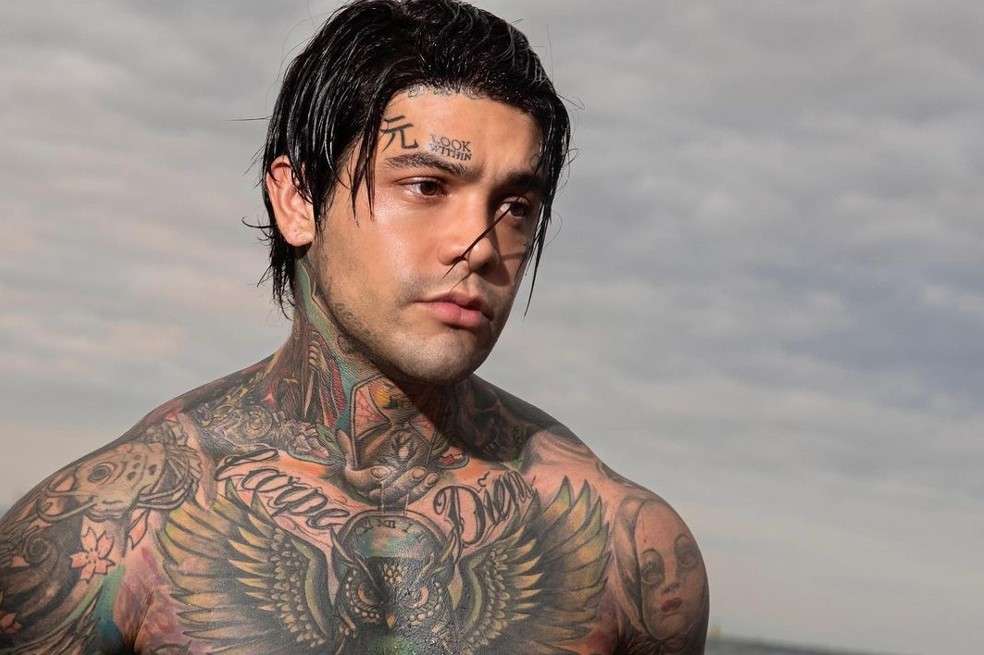 El influencer antioqueño Yeferson Cossio reconoció que duele más quitárselos que hacérselos. Conoce la importante razón por la que tomó esta decisión.