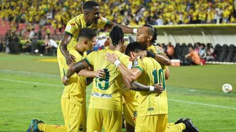 Bucaramanga derrotó a Atlético Nacional y se acercó al grupo de los ocho