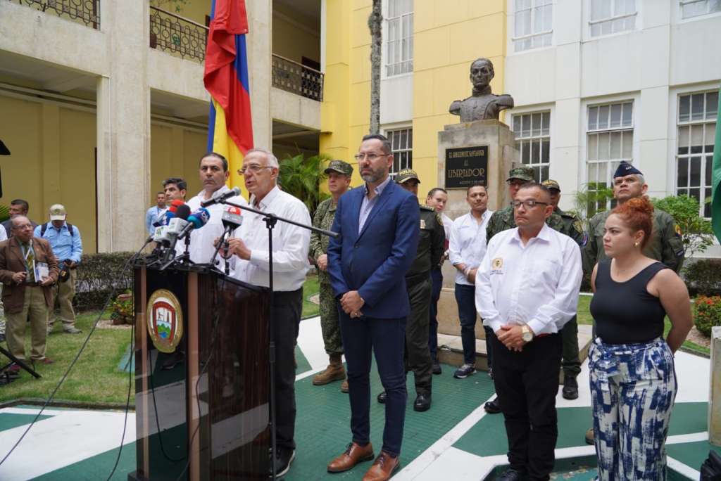 El Ministro de Defensa de Colombia, Iván Velásquez, lideró el Consejo de Seguridad en el Departamento de Santander. Aseguró que se debe aumentar presencia pública en el territorio.
