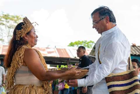 Soldado se desmaya durante discurso de Petro en Leticia (Amazonas)