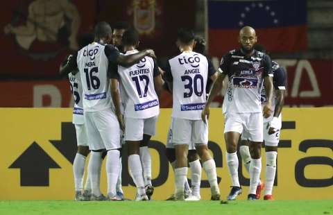 Júnior y un duro reto en la altura para enfrentar a Bolívar