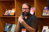 “La literatura es la resistencia frente a un mundo que no nos deja pensar”: Julián Fuks