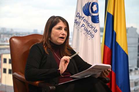 Defensora del Pueblo responde por no pago a empleados de la entidad por falta de presupuesto