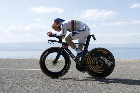 ¡Remco Evenepoel, histórico! Ganó la crono del mundial por cuarto año consecutivo