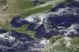 Tormenta ‘Isaac’ dispara precios del petróleo