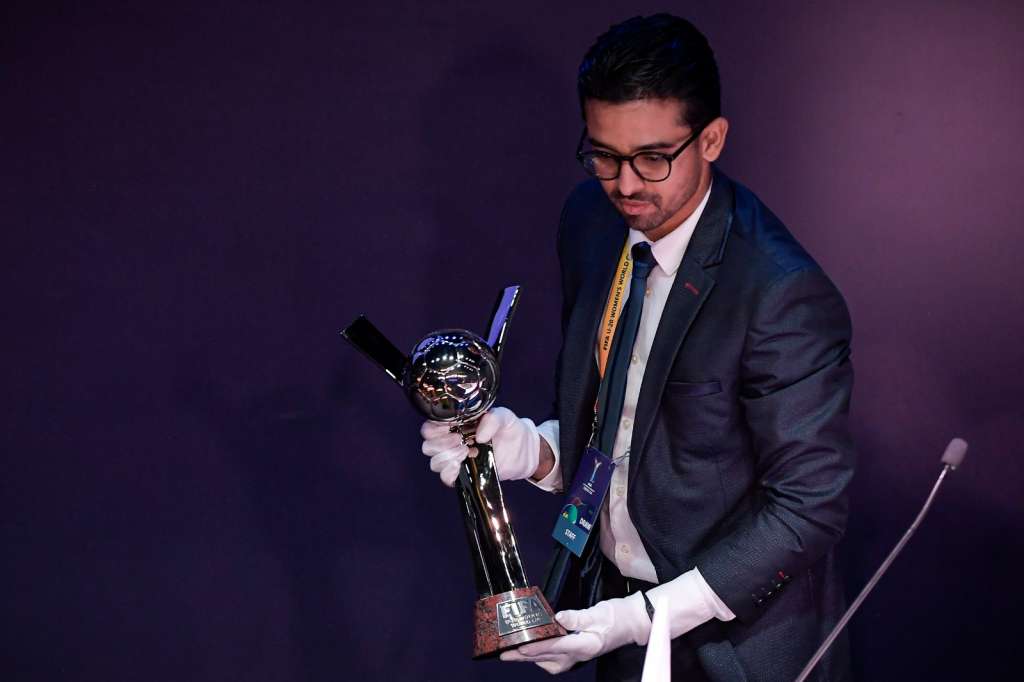 El trofeo del Mundial Femenino sub-20.