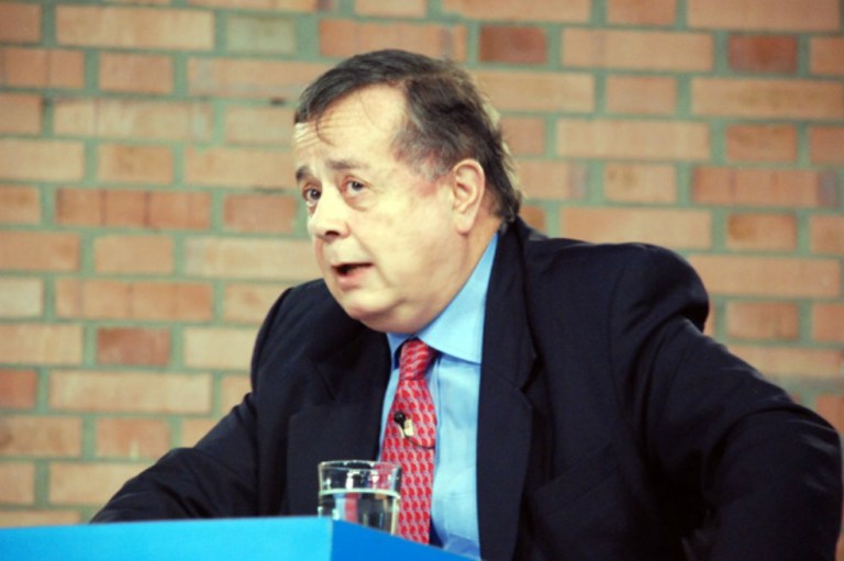 Falleció José Luis Villaveces, ex director del Observatorio Colombiano de Ciencia y Tecnología